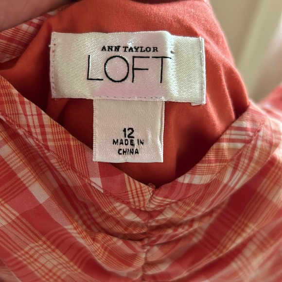 NWOT.  Ann Taylor Loft plaid short summer dress in a shade of peachy orange. - Picture 11 of 12